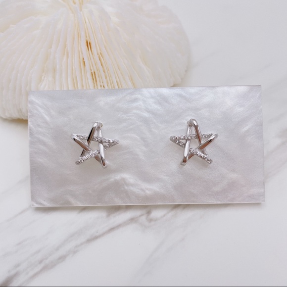 925 Sterling silver 3D zircon star studs - Picture 2 of 3